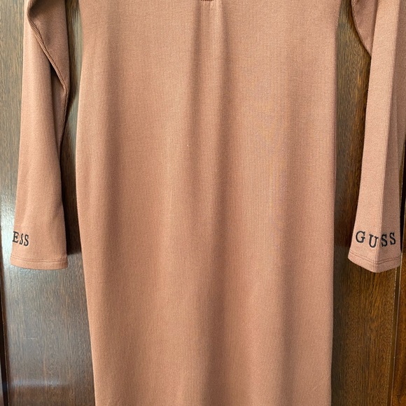NWT Guess gold zip front midi dress in brown. Guess logo on sleeves. - Picture 4 of 7